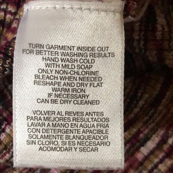 Super soft and super comfy. 3/4 Sleeve - Picture 5 of 8